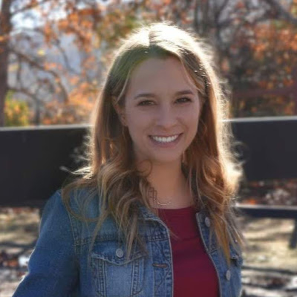 Meet your Posher, Lauren